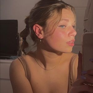 Meet your Posher, Kellyann